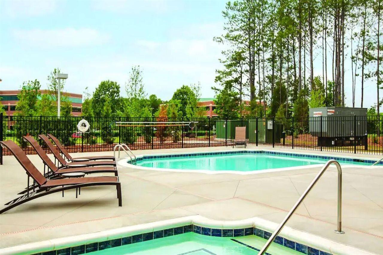 Hyatt Place Raleigh Cary Экстерьер фото